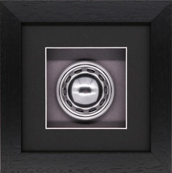 &lt;!--value not found--&gt; 356A / 550 Steel Wheel with Hubcap, 1:8 Scale, Framed
